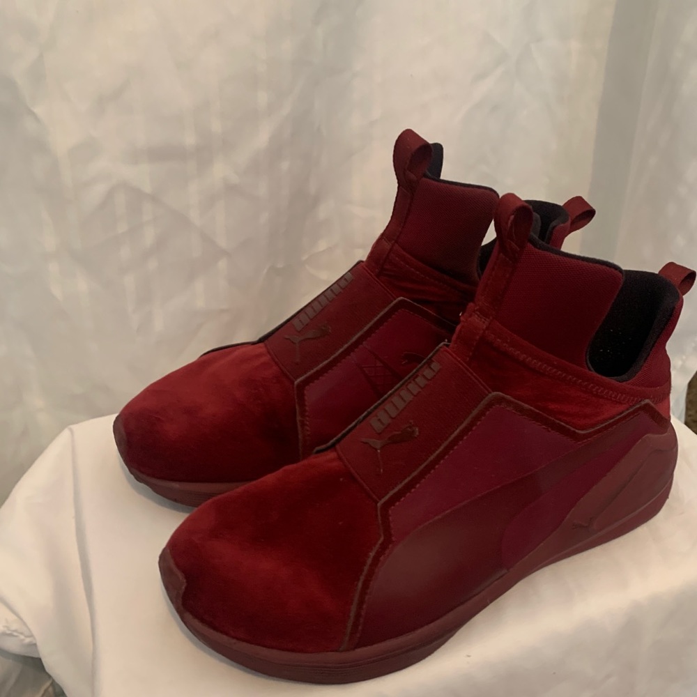 PUMA Suede Women’s Training Shoes